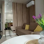 Apartment дизайнерські 2 кімнатні стрийська