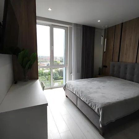 дизайнерські 2 кімнатні стрийська *