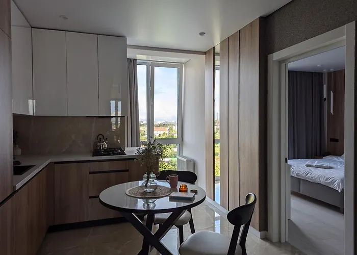 дизайнерські 2 кімнатні стрийська Апартаменты *